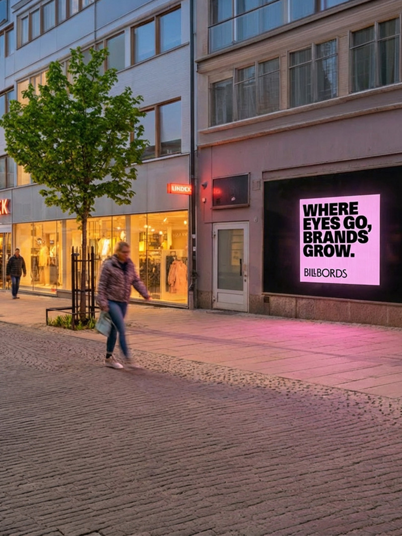 Centrum — digital reklamskärm i Karlskrona